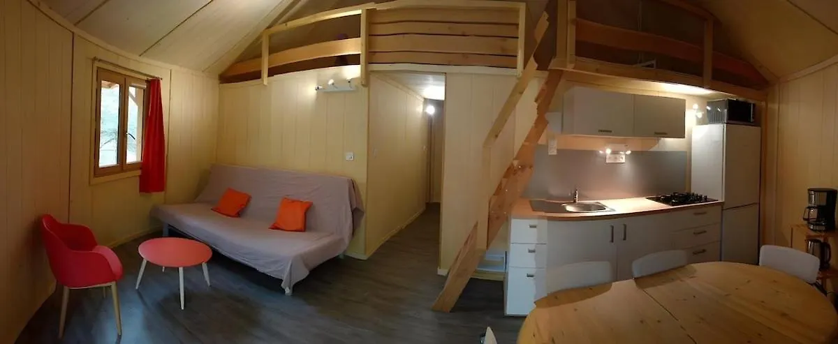Gites Et Yourtes L'Aousiere Entrepierres Holiday home