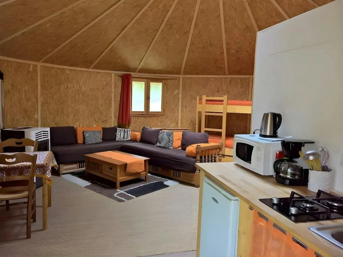 Holiday home Gites Et Yourtes L'Aousiere Entrepierres