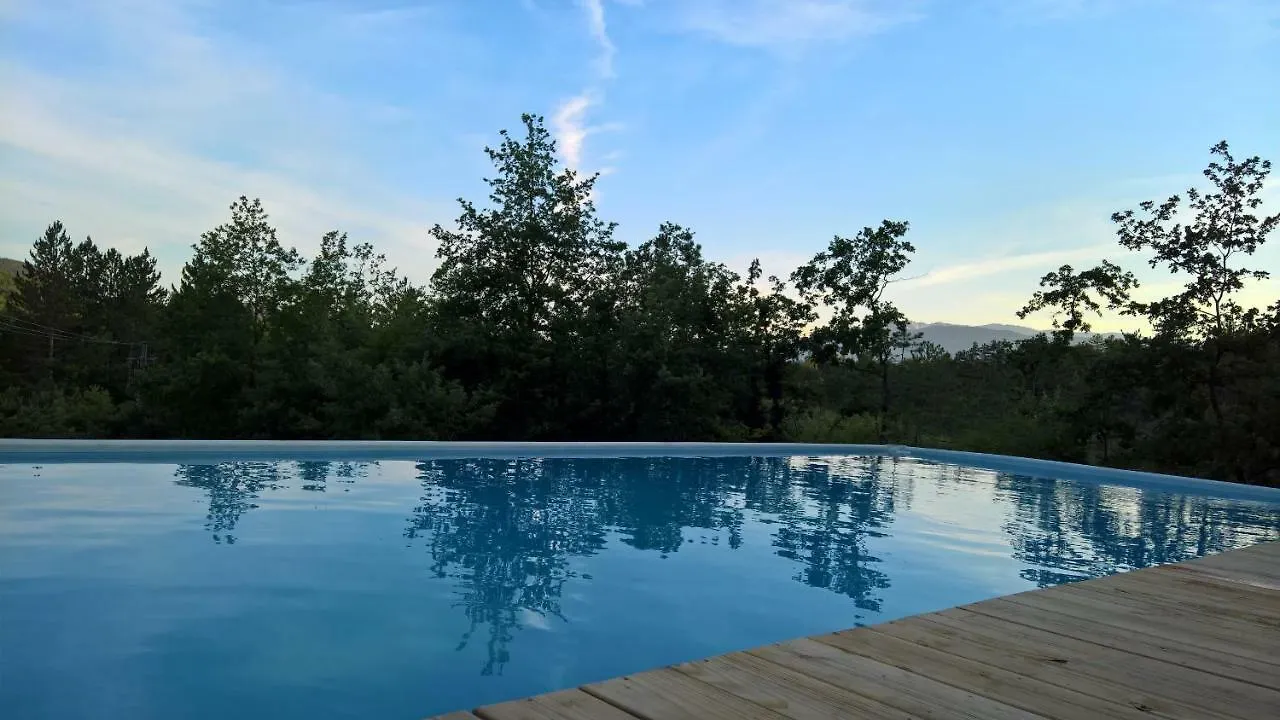 Gites Et Yourtes L'Aousiere Entrepierres