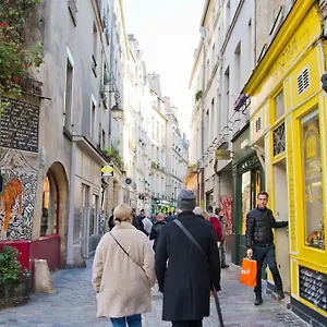 Charming Rue Des Rosiers Appartement Paris